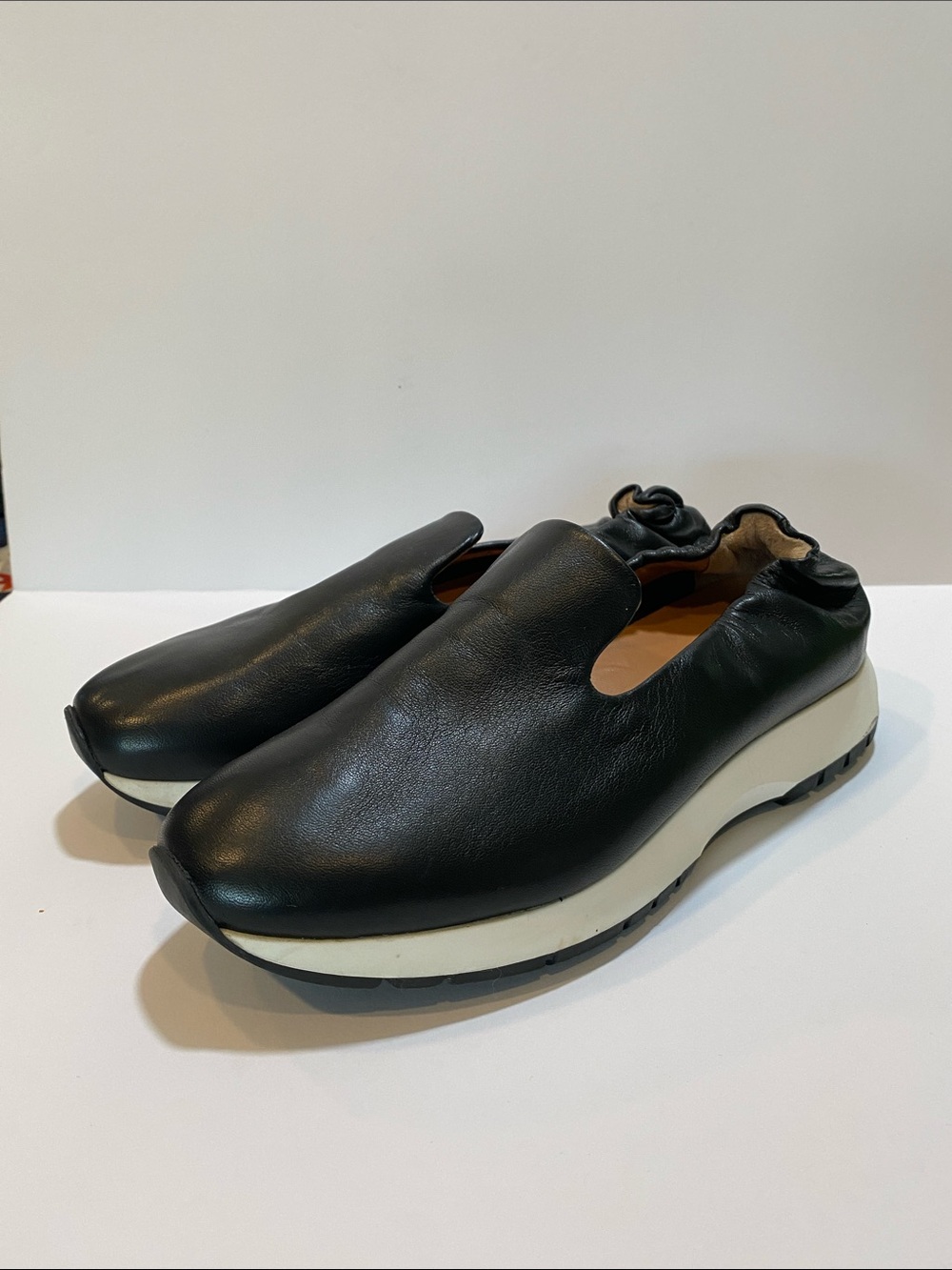 Aquatalia Keona Luxe Black Slip-On Leather Sneakers
